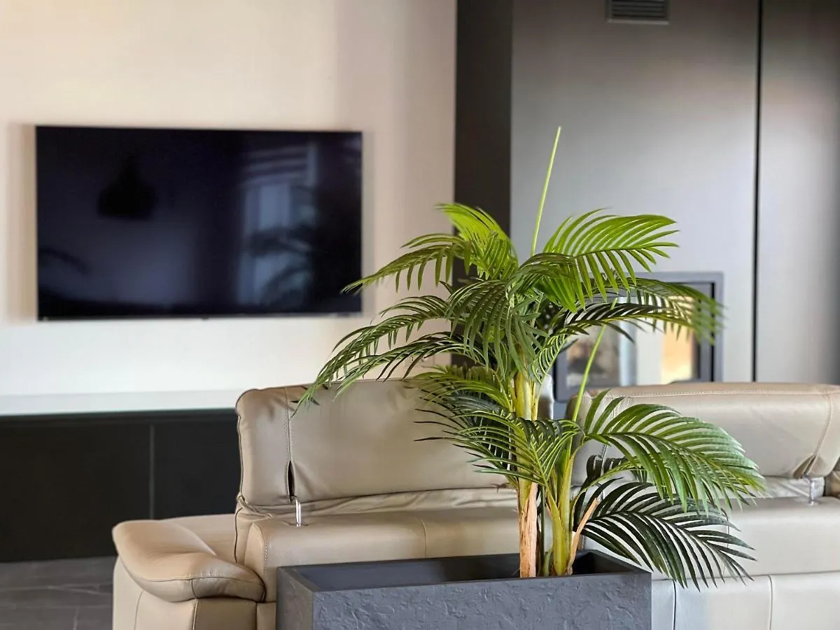 Luxury Lakefront Penthouse Lezzeno Italy