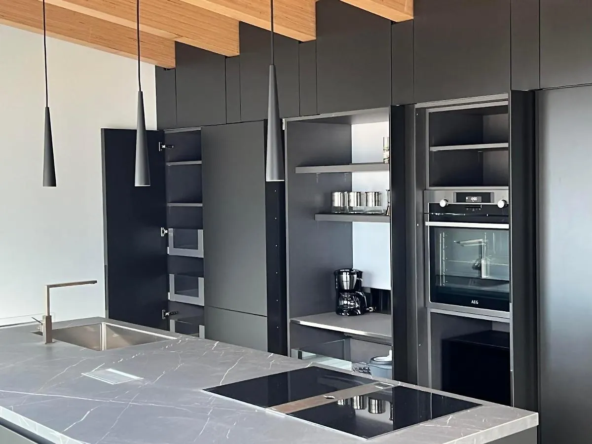 Apartment Luxury Lakefront Penthouse Lezzeno