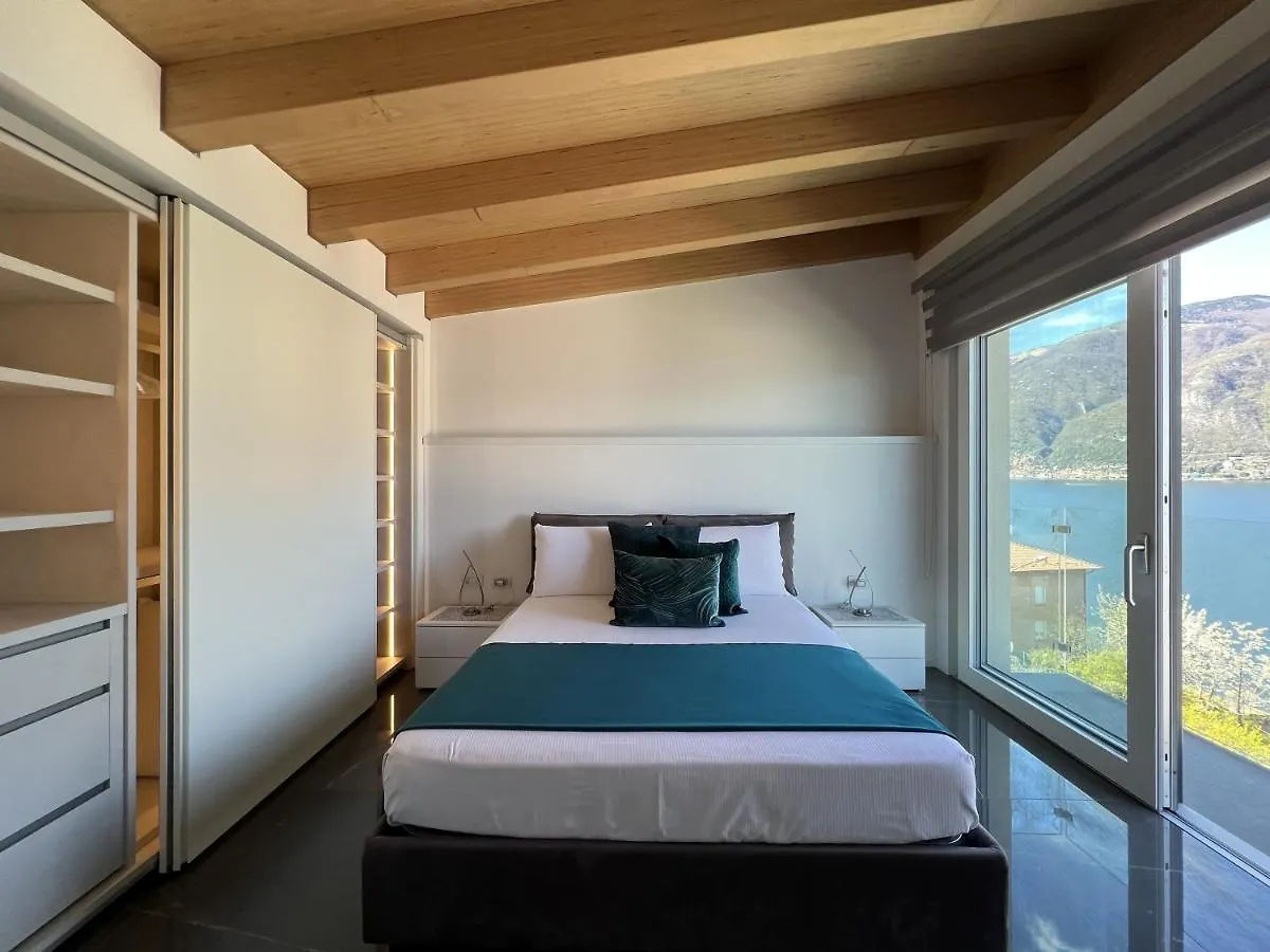 Luxury Lakefront Penthouse Lezzeno Italy